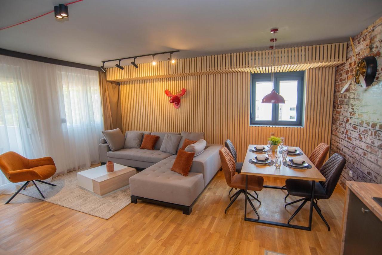 Stylish Two Bedroom Apartment At Ljubovic-Hill Park Подгорица Экстерьер фото