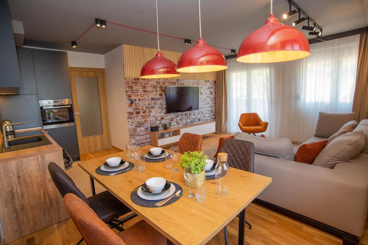 Stylish Two Bedroom Apartment At Ljubovic-Hill Park Подгорица Экстерьер фото